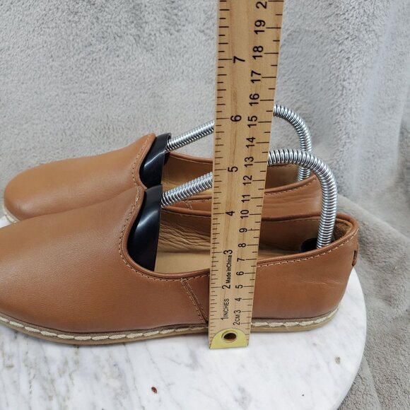 Charix Shoes Womens EU38 US 8 Camel Brown Leather Slip On Loafers - Picture 2 of 10